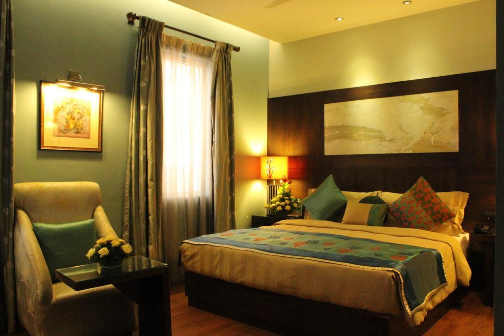 Hotel Justa Mg Road Bangalore Exterior foto